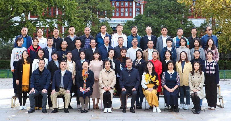20211010研修班合影__裁.jpg