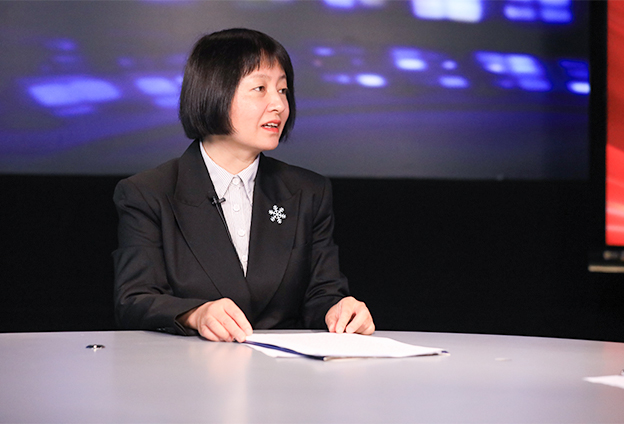 在全面推进脱贫攻坚的伟大实践中，民建云南省委会积极响应号召，发挥自身优势，突出工作重点，真心真情帮扶，助力全省脱贫攻坚。