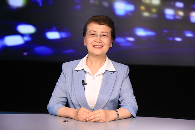 为推进各项工作迈上新的台阶，我们必须坚持自觉接受中国共产党的领导，坚持筑牢组织发展根基，坚持担当使命履职尽责，坚持传承弘扬优良作风，坚持健全制度狠抓落实。