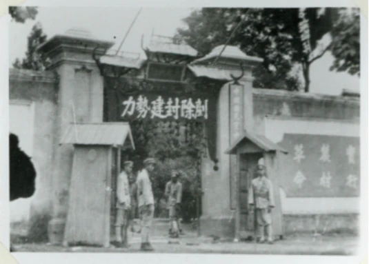 1702346395691269.png 640 (2).png